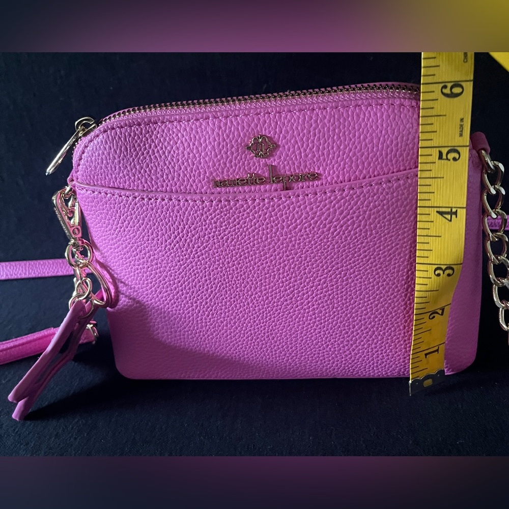 NWOT Nanette Lepore Pink Crossbody Bag with Gold Hardware and mirror keychain - Picture 9 of 9